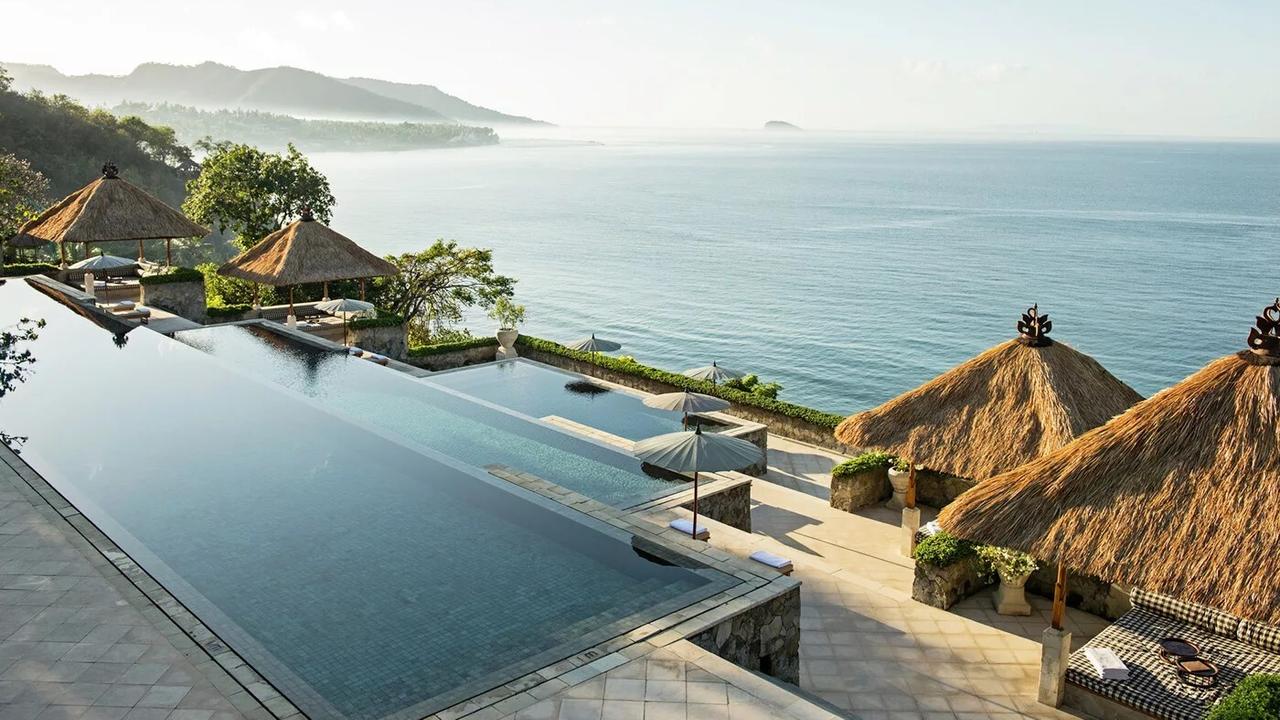 Coastal views wellness retreat in Indonesia