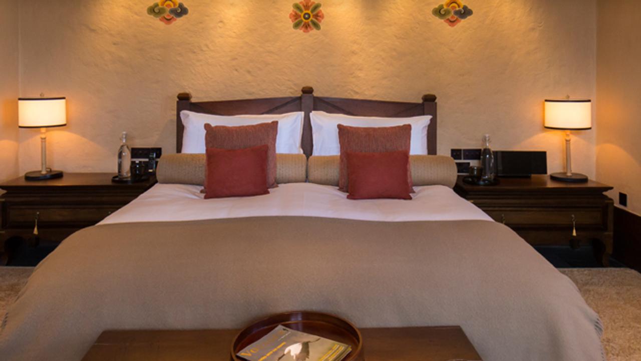 Double bed at Gangtey Lodge