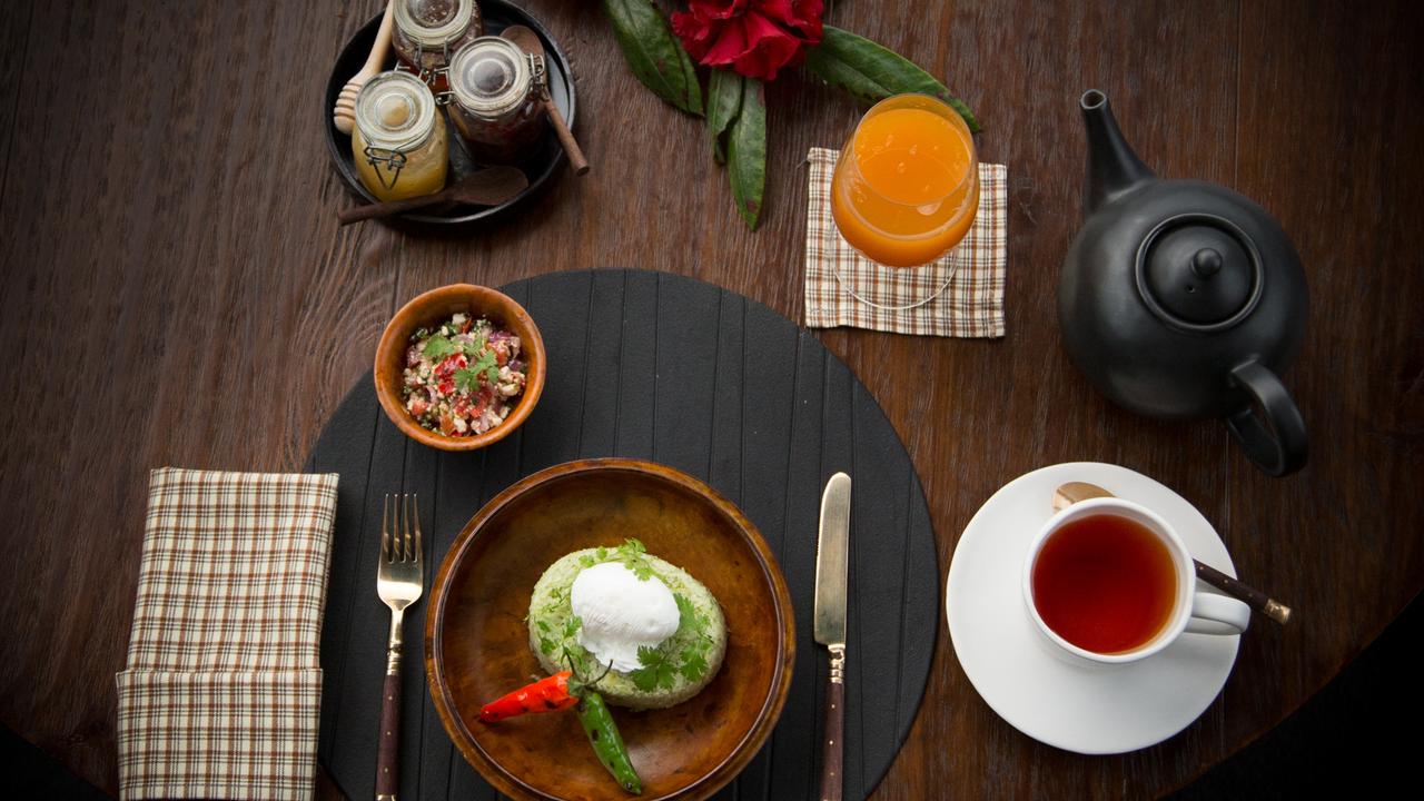 Breakfast at Gangtey Lodge