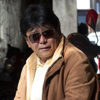 Tibetan Shakey... Tibetan Shakey...