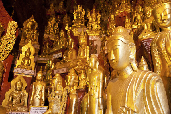 Pindaya Caves, near Kalaw, Myanmar