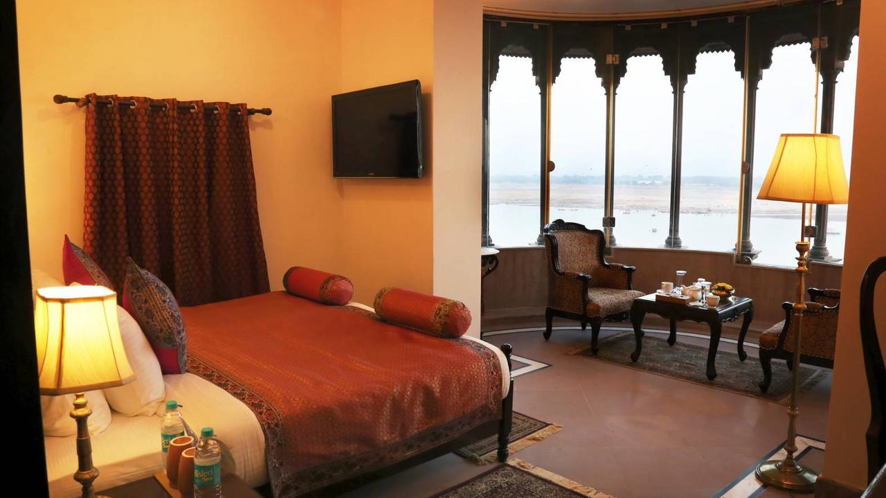 Varuna Burj room
