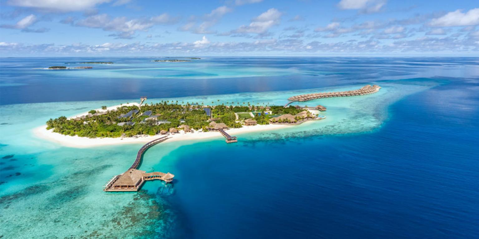 Hurawalhi Island Resort