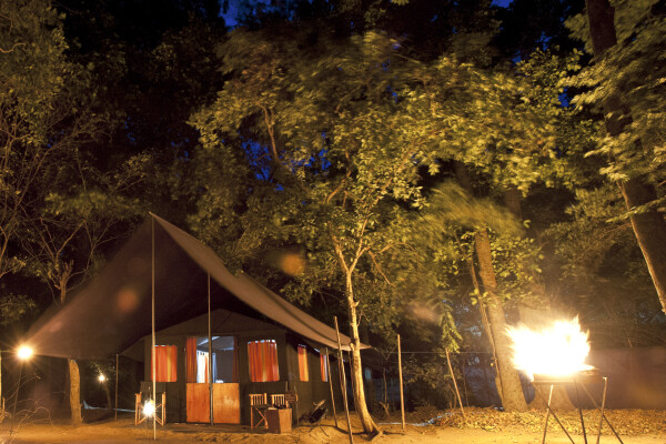 Mahoora Tented Safari, various national parks, Sri Lanka