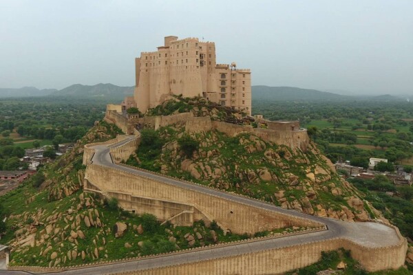 Alila Fort Bishangarh