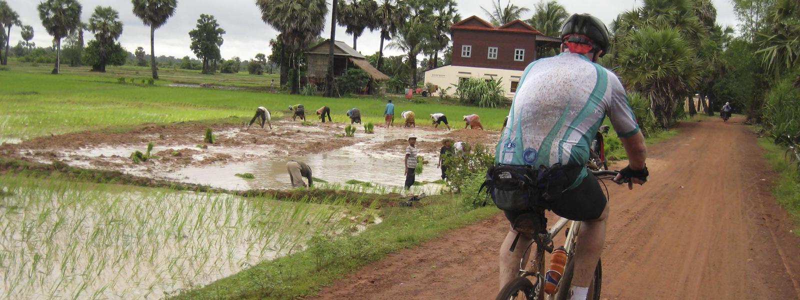 cycling cambodia