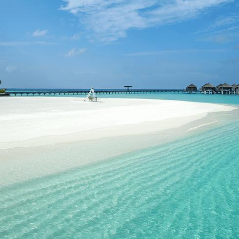 Constance Moofushi Maldives