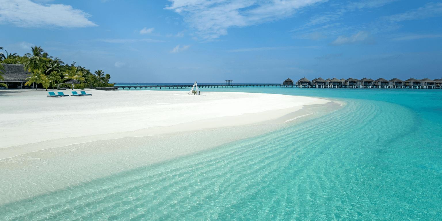 Constance Moofushi Maldives