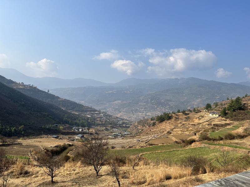 crossing the river at Gangtey