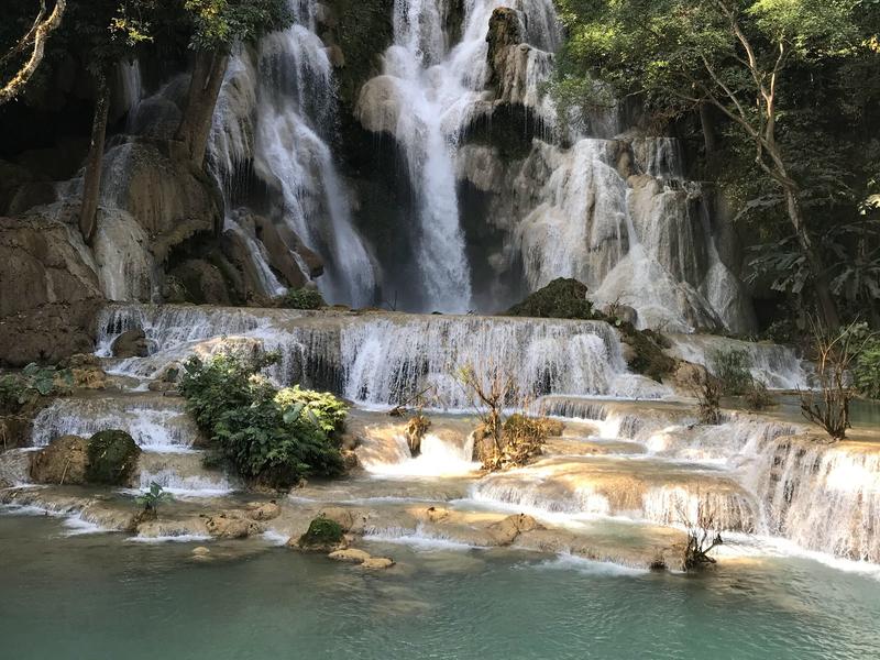 Kuang si falls