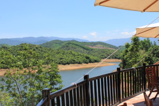 Phong Nha Lake House